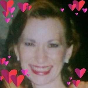 Meet your Posher, Maxine